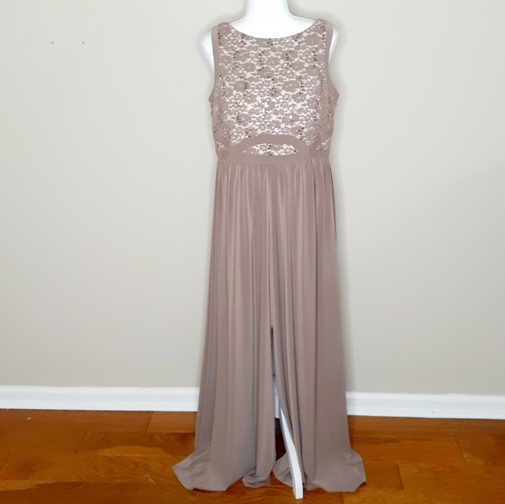 Night way Formal Maxi Sequined Dress  14 Petite